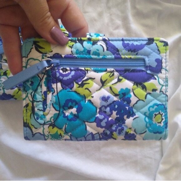 Vera Bradley Snap ID Wallet, Blueberry Blooms - Picture 9 of 9
